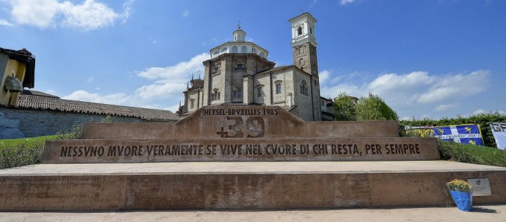 Monumento vittime Heysel